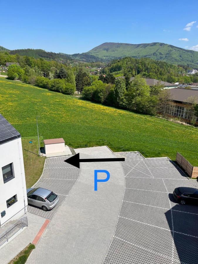 Apartman Eden Roznov pod Radhostem Ngoại thất bức ảnh